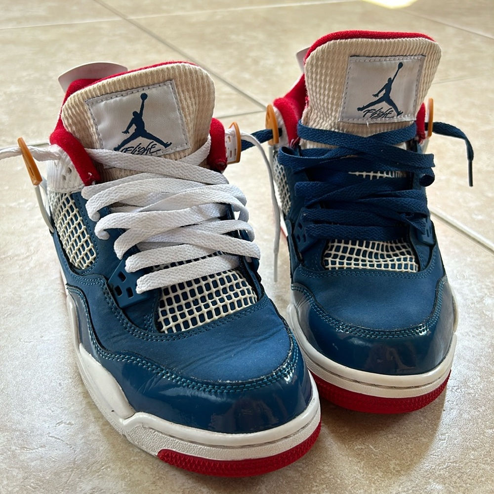 Nike Jordan Youth Air 4GS DR 6952 size 6Y